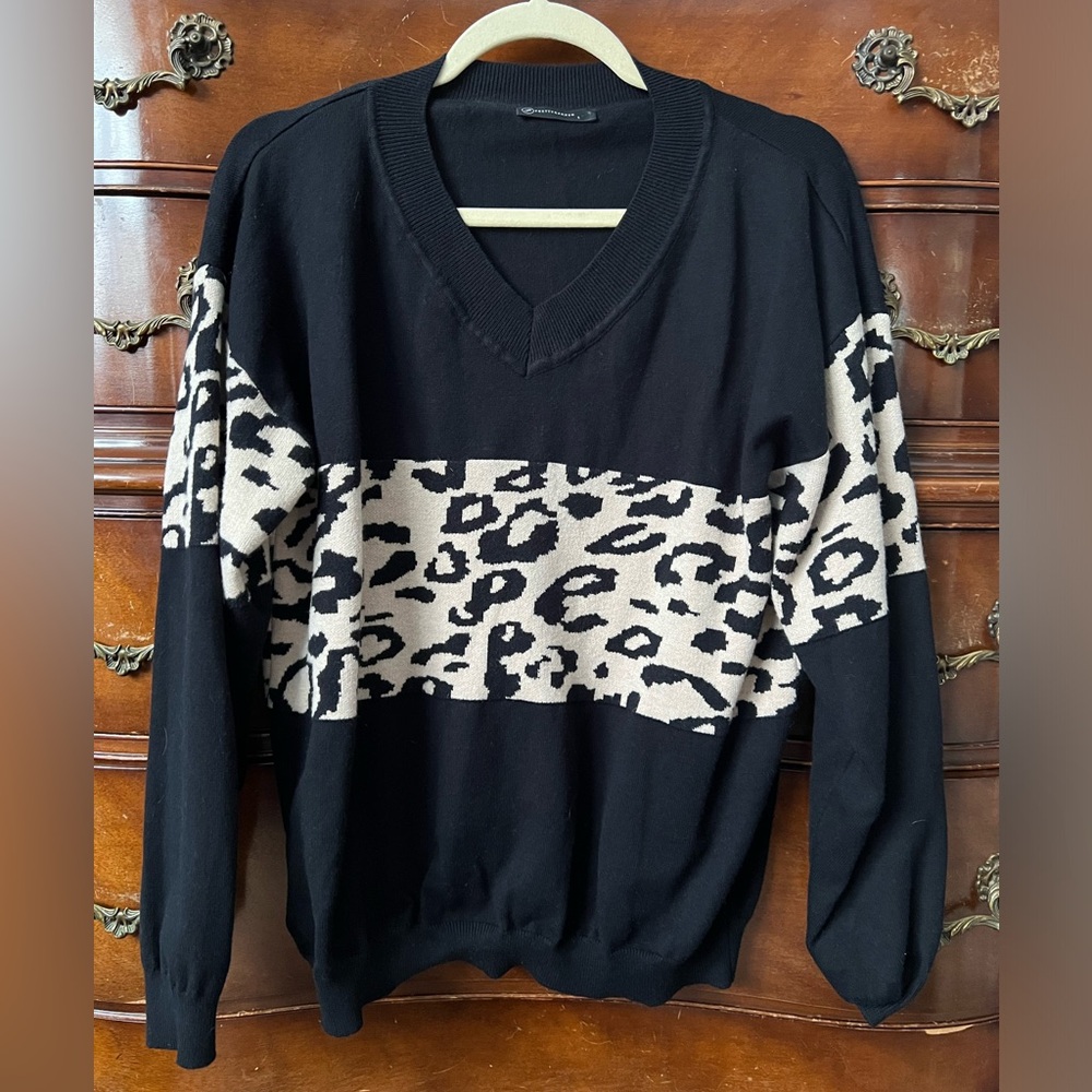 Pretty Garden V Neck Sweater